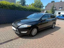 Schwarz Gebraucht 2010 Ford Mondeo Titanium Kombi | 1.950 €