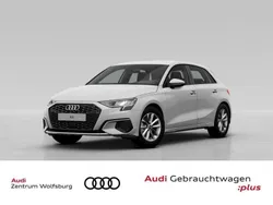Ibisweiß Gebraucht 2023 Audi A3 Sportback Comfort Limousine | 23.590 € (Superpreis)