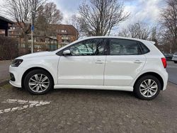 Weiß Gebraucht 2017 VW Polo Highline Limousine | 8.900 € (Guter Preis)