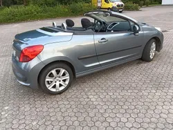 Grau Gebraucht 2007 Peugeot 207 CC Sport Cabrio | 1.999 € (Guter Preis)