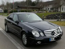 Blau Gebraucht 2008 Mercedes E220 Limousine | 4.800 € (Fairer Preis)