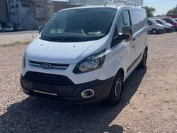 Weiß Gebraucht 2015 Ford Transit Custom Van / Kleinbus | 9.500 € (Guter Preis)