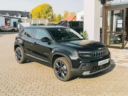 Schwarz Gebraucht 2024 Jeep Avenger Altitude SUV | 28.870 €