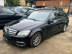 Schwarz Gebraucht 2010 Mercedes C220 AMG Kombi | 3.500 €