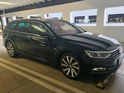 Schwarz Gebraucht 2018 VW Passat Kombi | 18.000 € (Teuer)