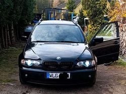Schwarz Gebraucht 2003 BMW 320 Kombi | 1.700 € (Superpreis)
