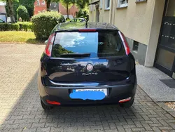 Blau Gebraucht 2011 Fiat Grande Punto Kleinwagen | 2.500 € (Fairer Preis)