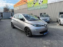 Grau Gebraucht 2015 Renault Zoe Life Kleinwagen | 5.490 € (Fairer Preis)