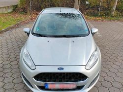 Silber Gebraucht 2016 Ford Fiesta Kleinwagen | 7.000 € (Fairer Preis)