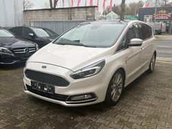 Weiß Gebraucht 2019 Ford S-MAX Vignale Van / Kleinbus | 15.900 € (Etwas zu teuer)