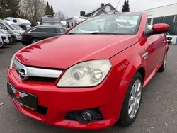 Rot Gebraucht 2006 Opel Tigra Enjoy Plus Cabrio | 1.890 € (Guter Preis)