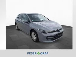 Mondsteingrau Gebraucht 2024 VW Golf VIII Edition Limousine | 30.250 € (Guter Preis)