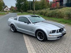 Silber Gebraucht 2005 Ford Mustang GT Limousine | 14.300 €