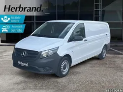 Weiß Gebraucht 2024 Mercedes Vito Van / Kleinbus | 35.641 € (Etwas zu teuer)