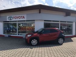 Rot Gebraucht 2022 Toyota Aygo Pulse Kleinwagen | 14.500 € (Fairer Preis)