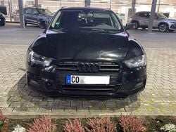 Schwarz Gebraucht 2015 Audi A4 Design Kombi | 9.750 € (Guter Preis)