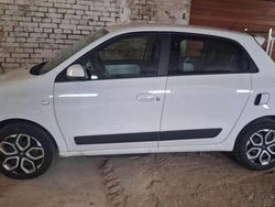 Gebraucht 2022 Renault Twingo Zen Kleinwagen | 10.950 € (Guter Preis)