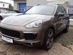 Braun Gebraucht 2015 Porsche Cayenne S E-Hybrid SUV | 23.750 € (Guter Preis)