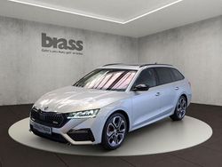 Brilliantsilber metallic Gebraucht 2022 Skoda Octavia RS Kombi | 31.900 € (Fairer Preis)