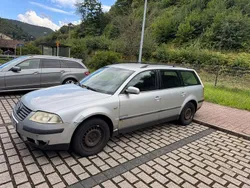 Silber Gebraucht 2002 VW Passat Basis Kombi | 550 € (Guter Preis)