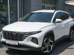 Polar white / sol Gebraucht 2022 Hyundai Tucson Trend SUV | 28.970 € (Guter Preis)