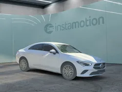 Weiß Gebraucht 2022 Mercedes CLA250e Progressive Limousine | 30.400 € (Fairer Preis)