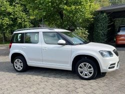 Weiß Gebraucht 2015 Skoda Yeti Adventure SUV | 7.900 € (Guter Preis)