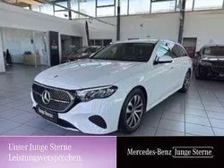 Weiß Gebraucht 2024 Mercedes E220 Avantgarde Kombi | 45.450 € (Superpreis)