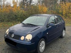 Blau Gebraucht 2004 VW Polo Kleinwagen | 2.599 € (Etwas zu teuer)