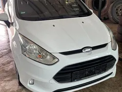 Weiß Gebraucht 2013 Ford B-MAX Van / Kleinbus | 5.200 €