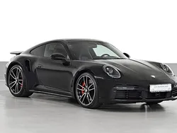 Tiefschwarzmetallic Gebraucht 2021 Porsche 992 Coupé | 200.000 €