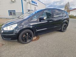 Schwarz Gebraucht 2010 Ford S-MAX S Van / Kleinbus | 5.900 €
