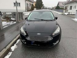 Gebraucht 2015 Ford Focus Titanium Limousine | 5.850 € (Fairer Preis)