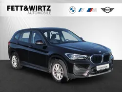 Sparkling brown metallic Gebraucht 2022 BMW X1 Advantage SUV | 23.660 € (Guter Preis)