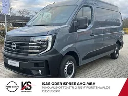 Grau Neu 2024 Nissan Interstar N-Connecta Van | 39.990 € (Teuer)