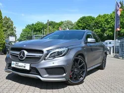 Grau Gebraucht 2016 Mercedes GLA45 AMG AMG SUV | 28.990 € (Etwas zu teuer)