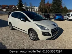 Weiß Gebraucht 2012 Peugeot 3008 Van / Kleinbus | 9.999 € (Etwas zu teuer)