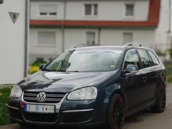 Blau Gebraucht 2008 VW Golf V Kombi | 2.650 € (Guter Preis)