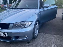Blau Gebraucht 2010 BMW 118 Sport Line Kleinwagen | 6.400 € (Etwas zu teuer)