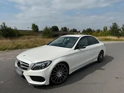 Weiß Gebraucht 2015 Mercedes C220 AMG line Limousine | 16.000 € (Etwas zu teuer)