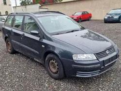 Grau Gebraucht 2005 Fiat Stilo Active Kombi | 590 € (Fairer Preis)