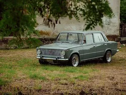 Grau Gebraucht 1972 Lada 1200 Limousine | 18.900 €