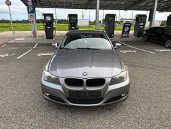 Grau Gebraucht 2009 BMW 318 Limousine | 8.000 €