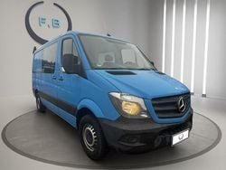 Himmelblau Gebraucht 2015 Mercedes 316 Van | 9.999 € (Guter Preis)