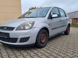 Silber Gebraucht 2006 Ford Fiesta Fun X Kleinwagen | 499 € (Superpreis)