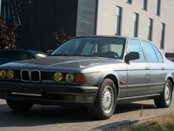 Grau Gebraucht 1991 BMW 730 Limousine | 9.200 €