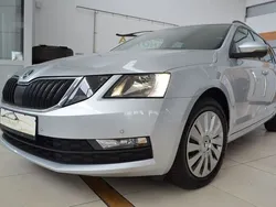 Silber Gebraucht 2020 Skoda Octavia Kombi | 13.999 € (Guter Preis)