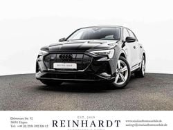 Brillantschwarz Gebraucht 2022 Audi e-tron S-Line SUV | 38.700 € (Guter Preis)
