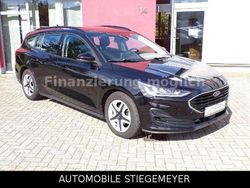 Schwarz Gebraucht 2022 Ford Focus Cool & Connect Kombi | 13.550 € (Fairer Preis)