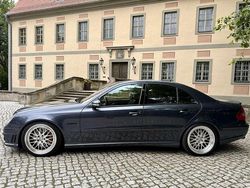 Grau Gebraucht 2007 Mercedes E63 AMG AMG Limousine | 26.500 € (Etwas zu teuer)